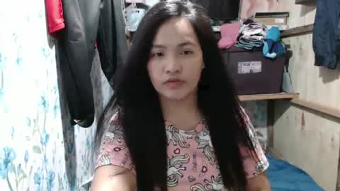 Snapshot of angel_0707 chatting on January 27, 2025, 4:52 am Angel online show from January 27, 2025, 4:52 am