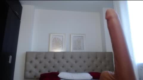 Snapshot of angel__lovers chatting on December 16, 2024, 10:24 pm Angelica online show from December 16, 2024, 10:24 pm