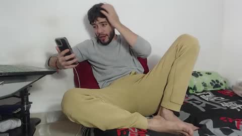 Angel Damons online show from October 22, 2025, 3:23 pm