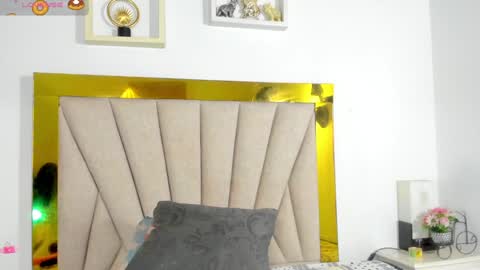 Snapshot of angel_dthroat chatting on December 6, 2024, 3:44 pm ANGHEL online show from December 6, 2024, 3:44 pm