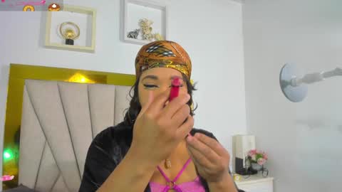 Snapshot of angel_dthroat chatting on December 7, 2024, 12:02 pm ANGHEL online show from December 7, 2024, 12:02 pm