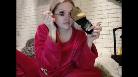 Snapshot of angel_girllovemy chatting on January 20, 2025, 4:54 am ANGEL online show from January 20, 2025, 4:54 am