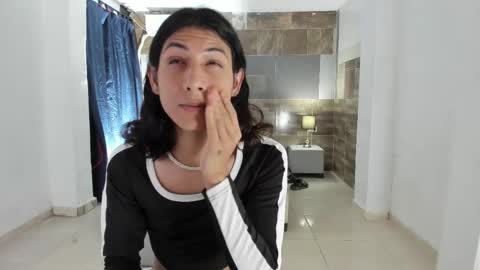 Snapshot of angel_hasss chatting on November 9, 2025, 2:43 am Angel of your dreams online show from November 9, 2025, 2:43 am