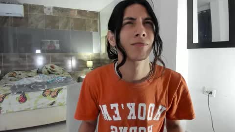 Snapshot of angel_hasss chatting on November 10, 2025, 8:30 pm Angel of your dreams online show from November 10, 2025, 8:30 pm