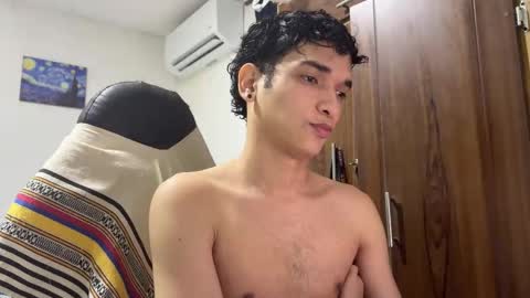 Angel online show from November 14, 2025, 11:24 pm