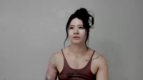 Angel online show from October 2, 2025, 3:52 pm