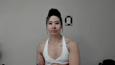 Angel online show from October 17, 2025, 1:35 pm