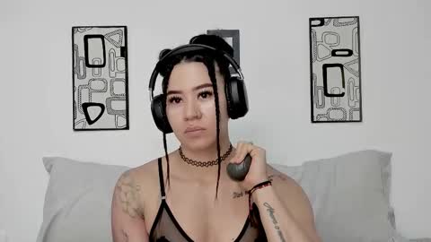 Angel online show from February 9, 2026, 3:49 pm