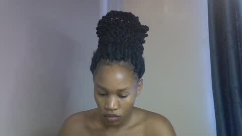 Snapshot of angel_mia5 chatting on June 28, 2026, 10:32 am angel_mia5 online show from June 28, 2026, 10:32 am