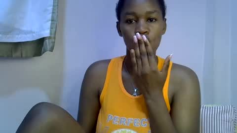 Snapshot of angel_mia5 chatting on July 22, 2026, 2:36 am angel_mia5 online show from July 22, 2026, 2:36 am