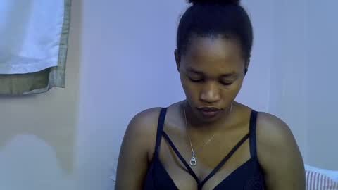 Snapshot of angel_mia5 chatting on July 23, 2026, 1:58 am angel_mia5 online show from July 23, 2026, 1:58 am