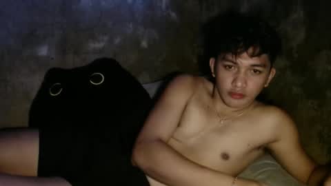 Snapshot of angel_rafael chatting on October 12, 2025, 8:24 am angel_rafael online show from October 12, 2025, 8:24 am