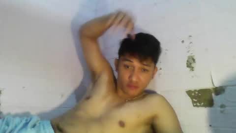 Snapshot of angel_rafael chatting on November 27, 2025, 8:49 am angel_rafael online show from November 27, 2025, 8:49 am