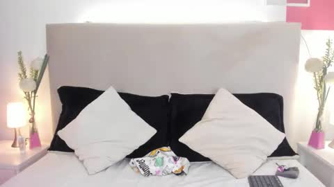 angel_velvet_ online show from March 20, 2026, 10:36 pm