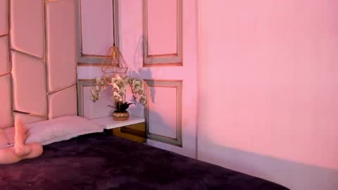 Angel  online show from April 5, 2026, 10:01 am