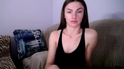 Snapshot of angel_zoe77 chatting on December 25, 2024, 1:41 pm Zoe online show from December 25, 2024, 1:41 pm