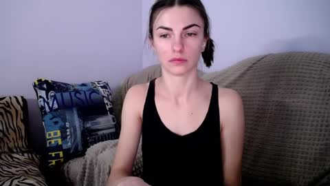 Snapshot of angel_zoe77 chatting on January 2, 2025, 1:40 pm Zoe online show from January 2, 2025, 1:40 pm