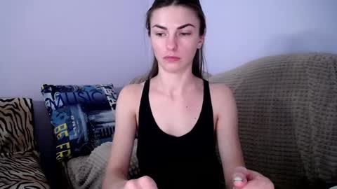 Snapshot of angel_zoe77 chatting on January 11, 2025, 12:18 pm Zoe online show from January 11, 2025, 12:18 pm