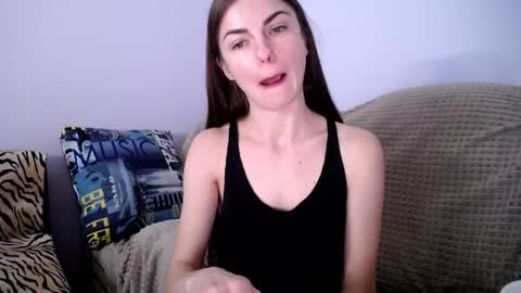 Snapshot of angel_zoe77 chatting on January 22, 2025, 11:56 am Zoe online show from January 22, 2025, 11:56 am