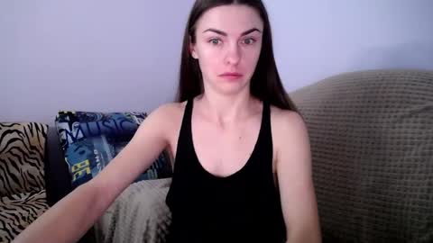 Snapshot of angel_zoe77 chatting on January 24, 2025, 9:49 am Zoe online show from January 24, 2025, 9:49 am