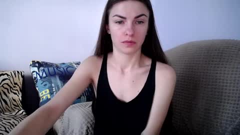 Snapshot of angel_zoe77 chatting on January 30, 2025, 8:32 am Zoe online show from January 30, 2025, 8:32 am