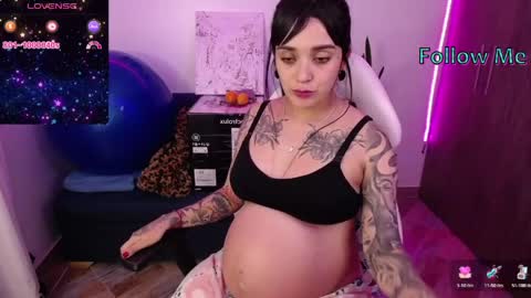 Angela online show from April 5, 2026, 11:02 pm