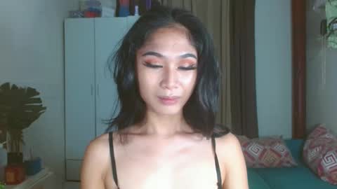 Snapshot of angela_mccollins chatting on January 28, 2025, 9:19 pm angela online show from January 28, 2025, 9:19 pm