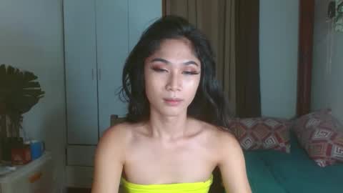 Snapshot of angela_mccollins chatting on January 31, 2025, 10:10 pm angela online show from January 31, 2025, 10:10 pm