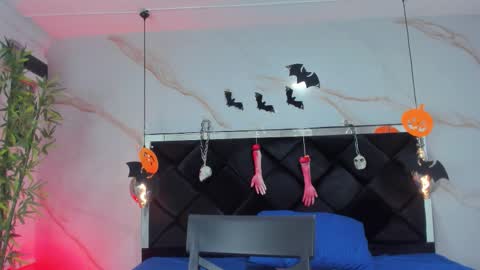 Snapshot of angelaa_cute chatting on October 25, 2025, 12:23 pm ANGELA online show from October 25, 2025, 12:23 pm