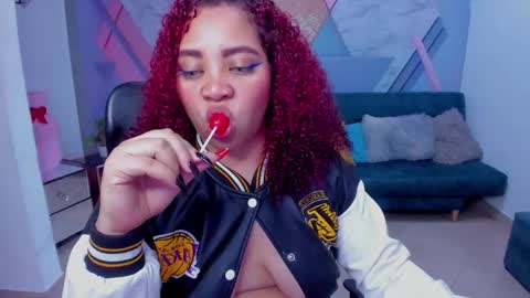 Angela online show from December 5, 2025, 4:43 am