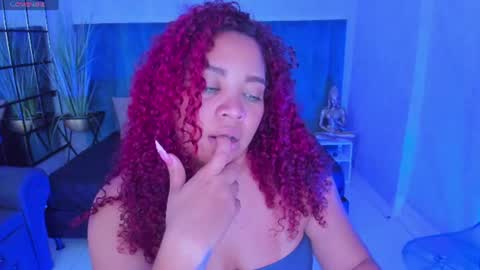 Snapshot of angelacoffee chatting on July 5, 2026, 4:19 am Angela online show from July 5, 2026, 4:19 am