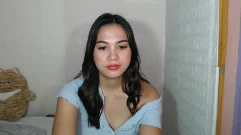 Snapshot of angelavida chatting on September 16, 2025, 4:35 am angel- i am new here please do understand that i only get naked on private room thank you online show from September 16, 2025, 4:35 am