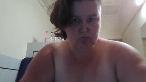 Snapshot of angelbaby582 chatting on February 12, 2026, 8:42 am Angel online show from February 12, 2026, 8:42 am