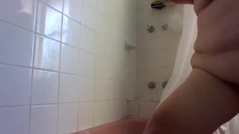 Snapshot of angelbaby582 chatting on February 17, 2026, 8:11 am Angel online show from February 17, 2026, 8:11 am