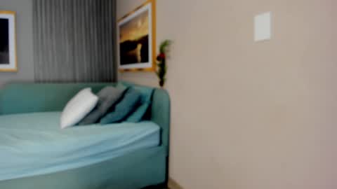 Snapshot of angelbae_ chatting on December 18, 2024, 1:23 pm AngelBae online show from December 18, 2024, 1:23 pm