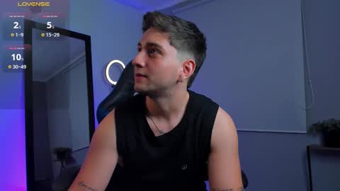 angelbell19 online show from October 22, 2025, 2:01 am