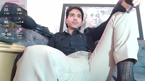 Snapshot of angelbianchi chatting on December 11, 2024, 8:07 pm Angel Bianchi online show from December 11, 2024, 8:07 pm