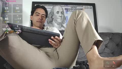 Snapshot of angelbianchi chatting on December 26, 2024, 8:11 pm Angel Bianchi online show from December 26, 2024, 8:11 pm