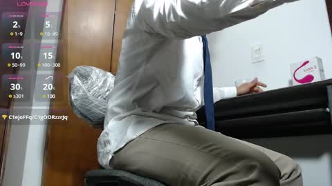 Snapshot of angelbianchi chatting on March 9, 2025, 11:25 pm Angel Bianchi online show from March 9, 2025, 11:25 pm