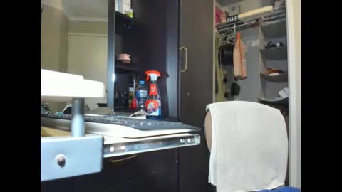 cheche online show from April 3, 2026, 10:24 am