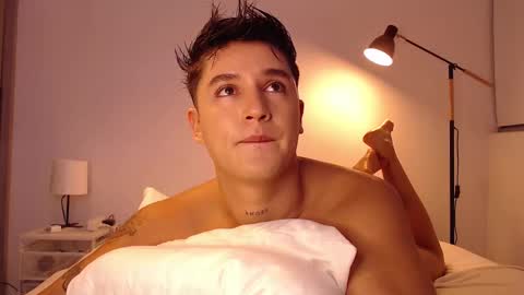 Snapshot of angelcossio chatting on October 29, 2025, 12:24 am Angel online show from October 29, 2025, 12:24 am