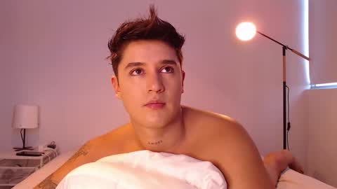 Snapshot of angelcossio chatting on November 7, 2025, 7:58 pm Angel online show from November 7, 2025, 7:58 pm