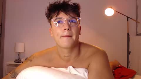 Angel online show from December 4, 2025, 12:20 am