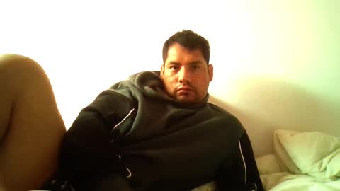 angeldavid90 online show from October 21, 2025, 2:07 pm