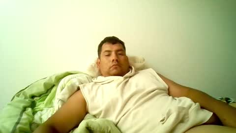 Snapshot of angeldavid90 chatting on February 9, 2026, 12:31 pm angeldavid90 online show from February 9, 2026, 12:31 pm