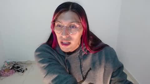 Snapshot of angele_johnson chatting on January 9, 2026, 2:58 am angele online show from January 9, 2026, 2:58 am