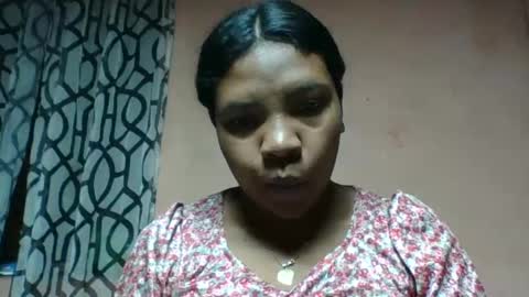 Snapshot of angeleraholiharimalala chatting on October 8, 2025, 8:23 am angeleraholiharimalala online show from October 8, 2025, 8:23 am