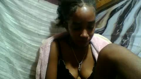Angelettee online show from July 3, 2026, 9:21 pm