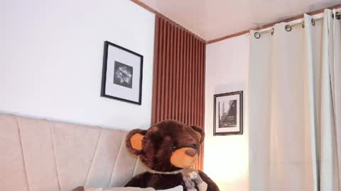 Carolina online show from April 2, 2026, 1:36 am