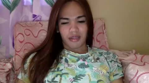 Snapshot of angelic_slutxx chatting on December 27, 2024, 2:25 am Yhanna online show from December 27, 2024, 2:25 am